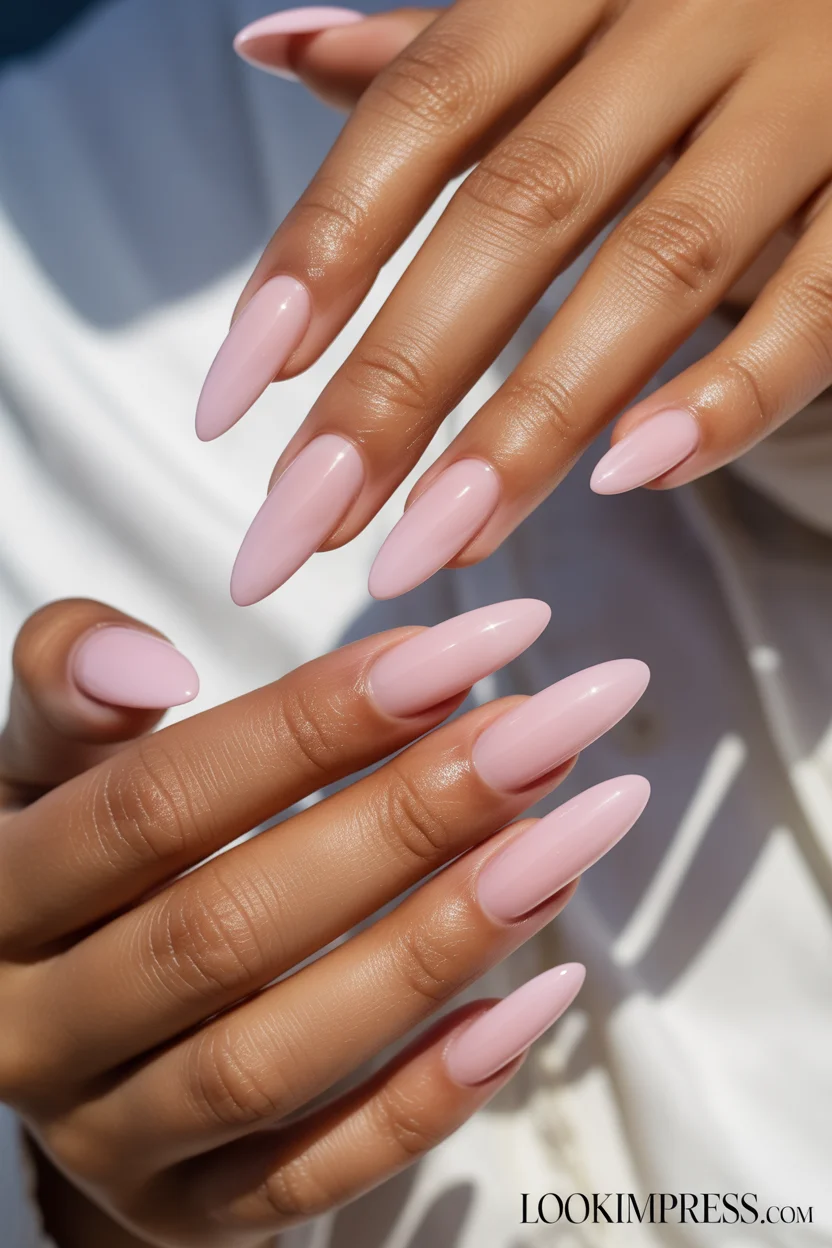 Glossy milky pink summer nails